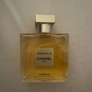 CHANEL Gabrielle Essence with Golden Hue